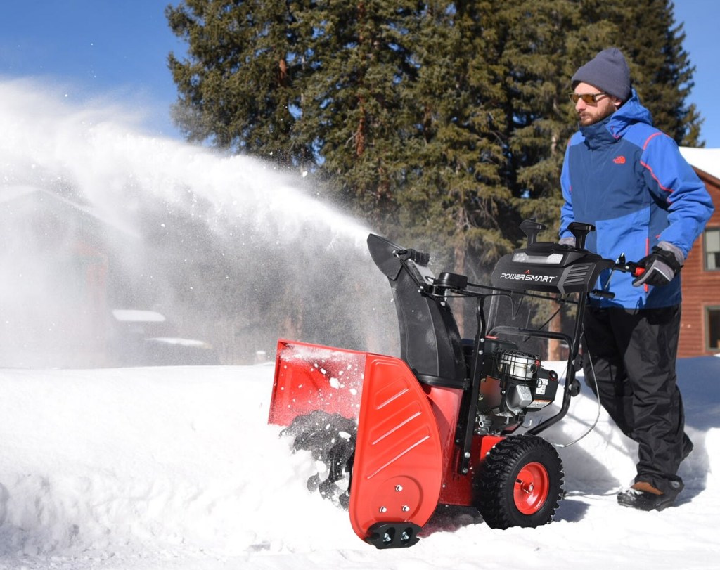 Ultimate Guide to Snow&nbsp;Blowers